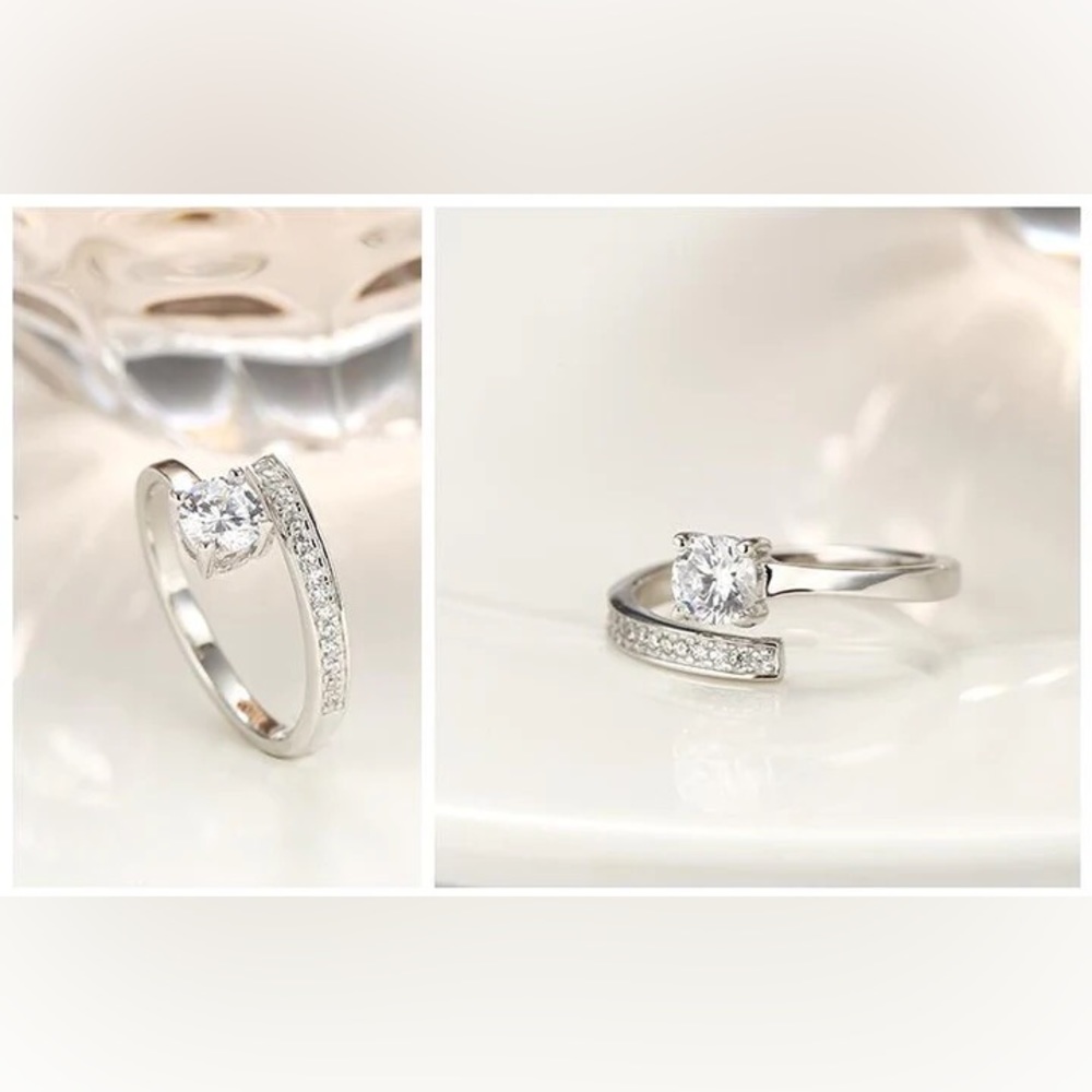 Sterling Silver Rhinestone Ring - Picture 3 of 3